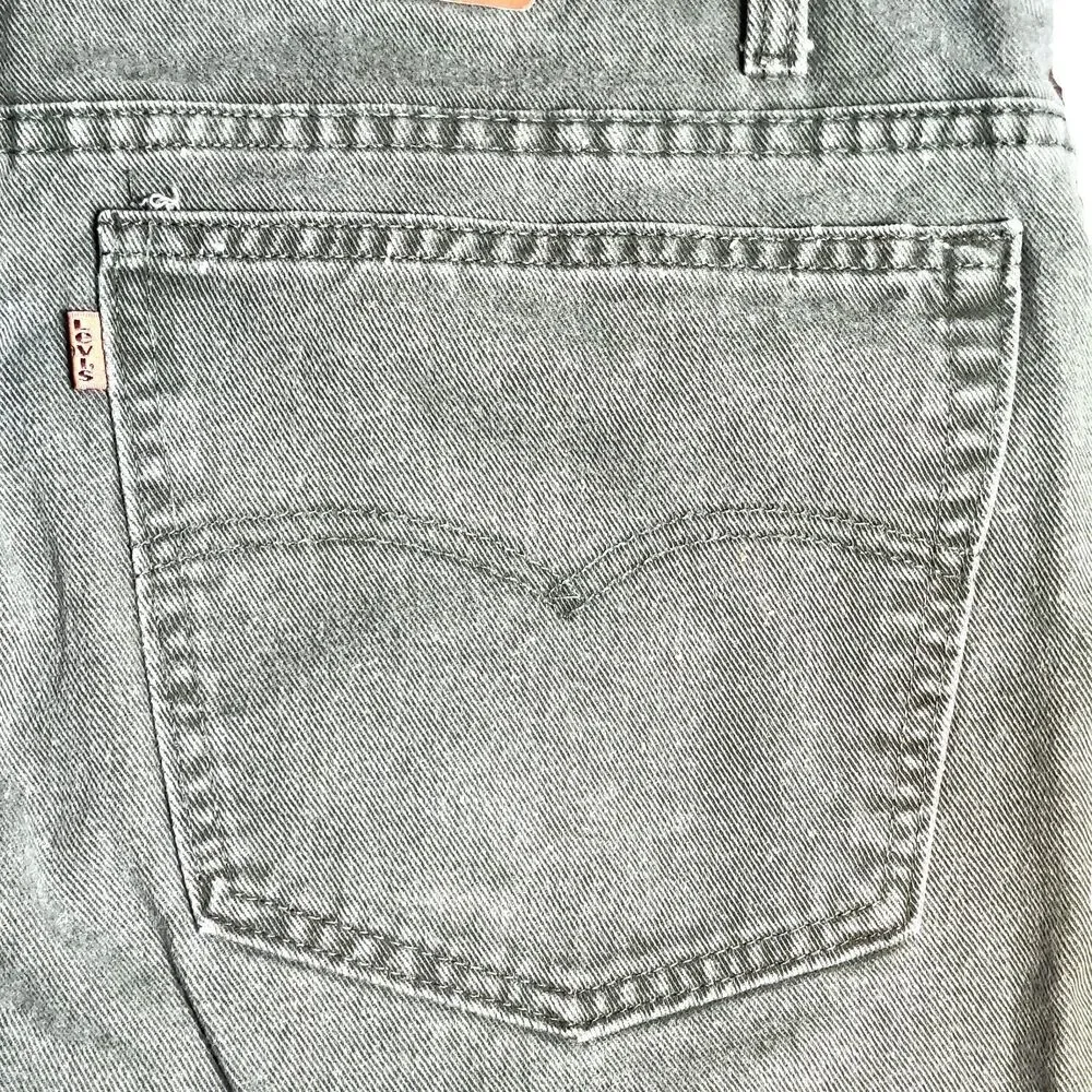 Levi's 540 Relaxed Fit Jeans Men's 42x32 Green Made USA Straight Leg Denim